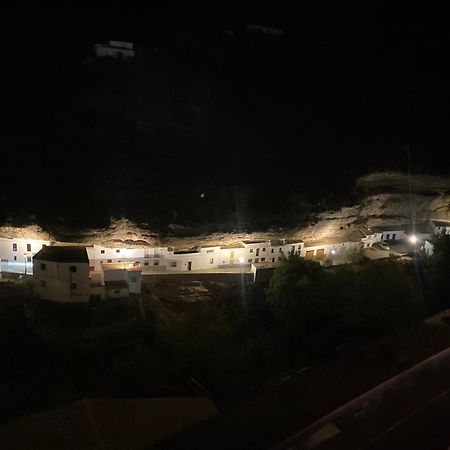 Casa Rural Bajo la Alcazaba Setenil De Las Bodegas Exterior foto